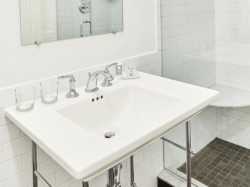 Shelter Harbor Inn Уестърли Екстериор снимка